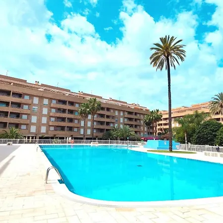 Tirolina By Edeal Homes Lägenhet *