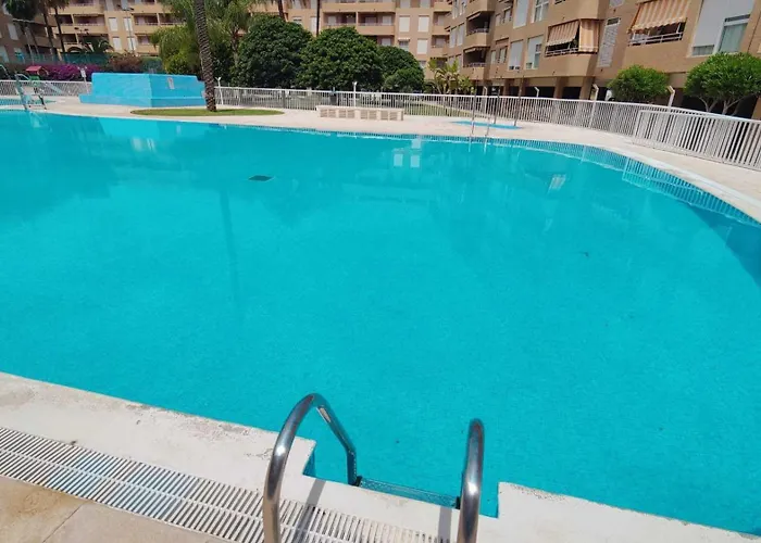 Tirolina By Edeal Homes Lägenhet *