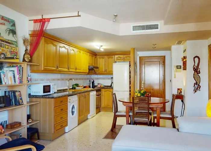 Tirolina By Edeal Homes Lägenhet *