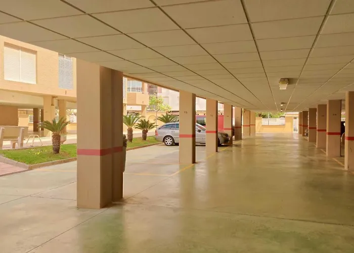 Tirolina By Edeal Homes Lägenhet